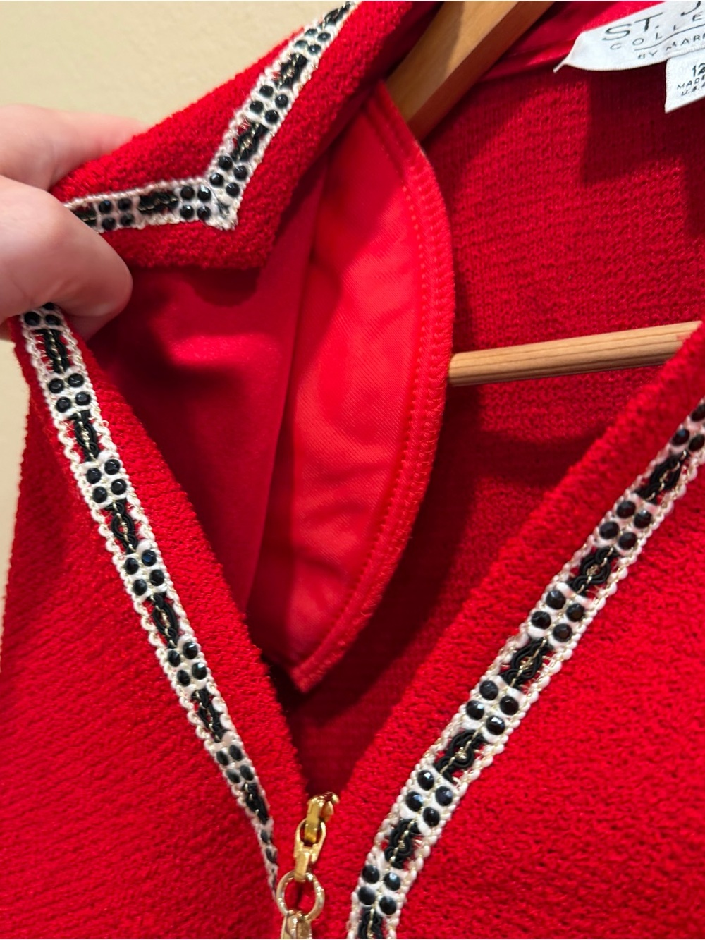 St. John Vintage Red Knit Long Blazer with Contrast Trim 12 - Picture 11 of 16